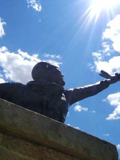 Towpath Trail-John Glenn Grove Trailhead - Navarre, OH