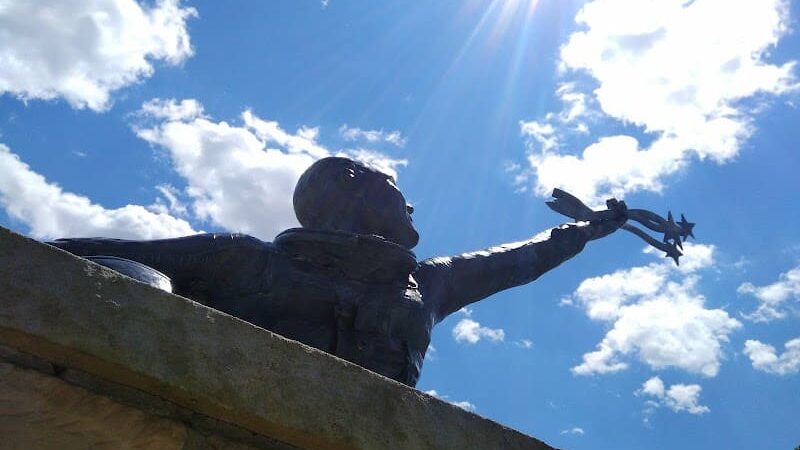 Towpath Trail-John Glenn Grove Trailhead - Navarre, OH