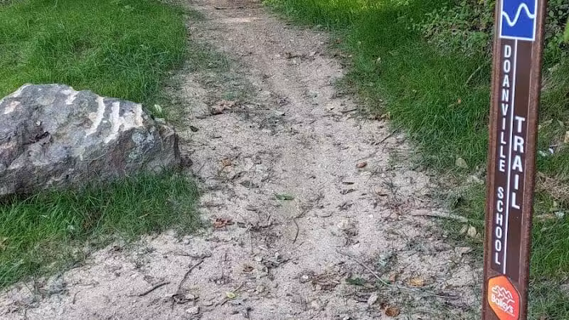 Doanville-York Township Trailhead Park - Nelsonville, OH