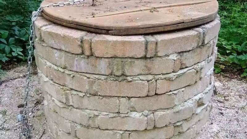 New Albany Schools Woodlands Wetlands - New Albany, OH