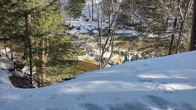Bike & Hike Route 82 Trailhead Parking - Northfield, OH