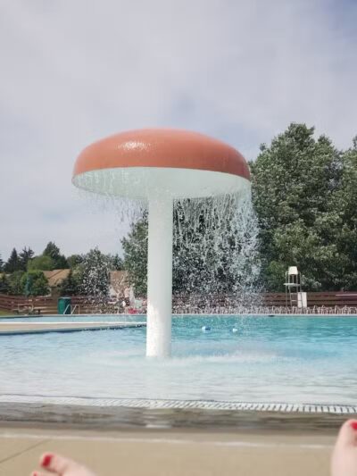 Eaton Estate Pool and Playground - Northfield, OH