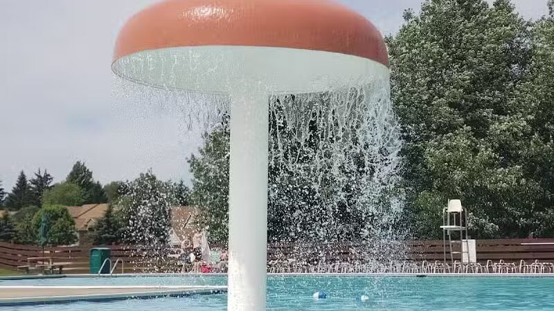 Eaton Estate Pool and Playground - Northfield, OH
