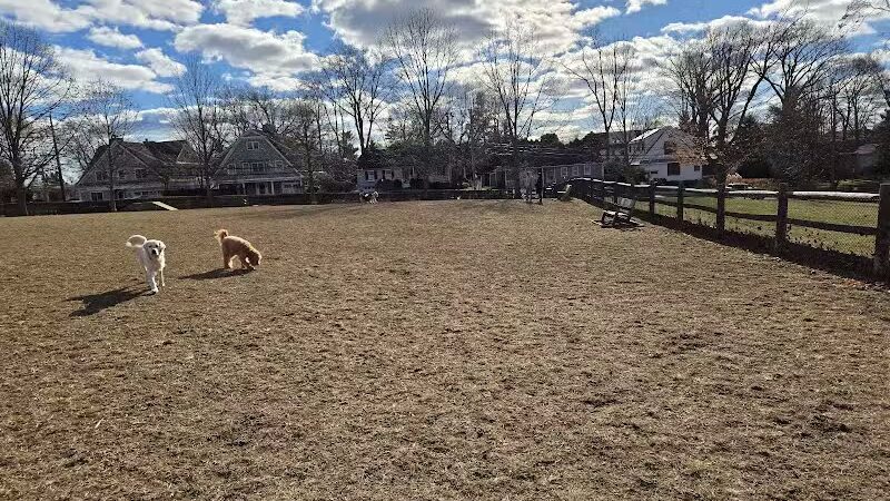 Rowayton Dog Park - Norwalk, CT
