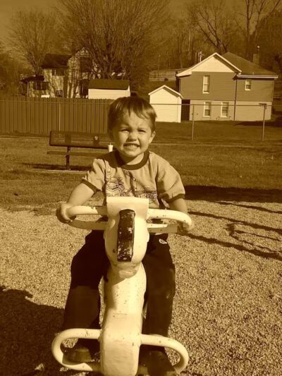 Central Memorial Park - Oak Hill, OH