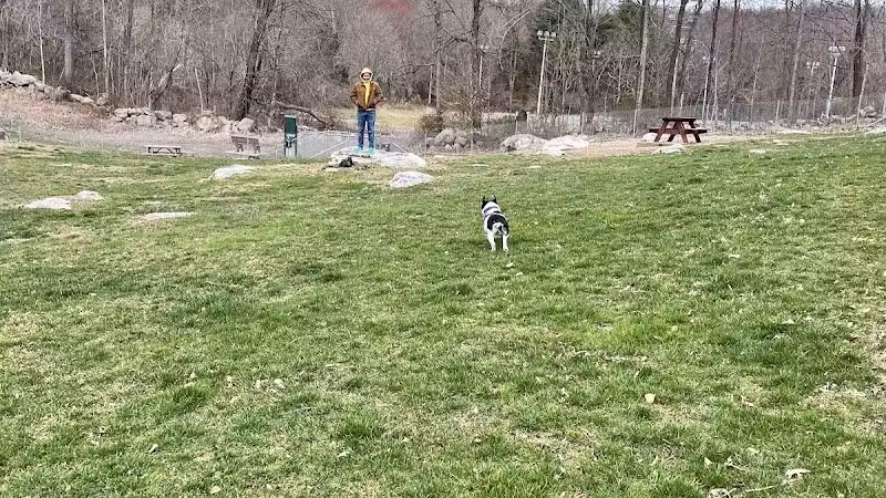 Montville Dog Park - Oakdale, CT