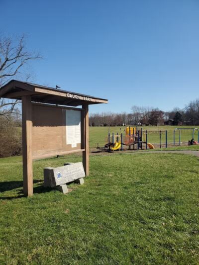 Gauche Park - Owensville, OH