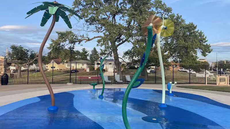 Ridgewood Lake Park - Parma, OH