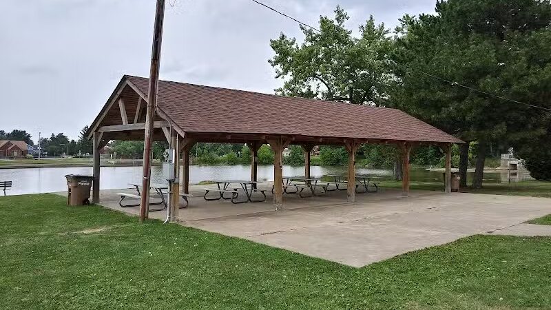 Ridgewood Lake Park - Parma, OH