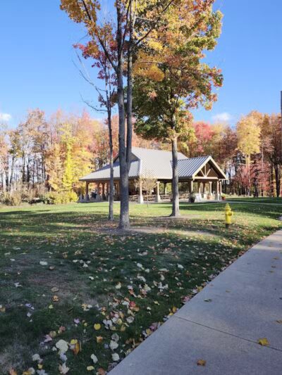 Skyline Overlook Trailhead - Parma, OH
