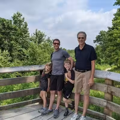 Skyline Overlook Trailhead - Parma, OH