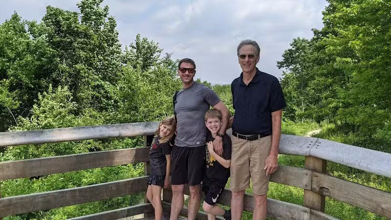 Skyline Overlook Trailhead - Parma, OH