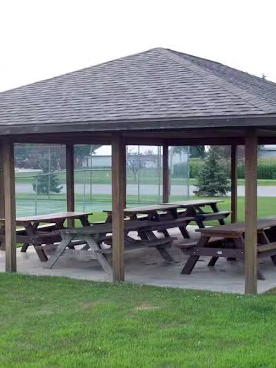 Pettisville Community Park - Pettisville, OH