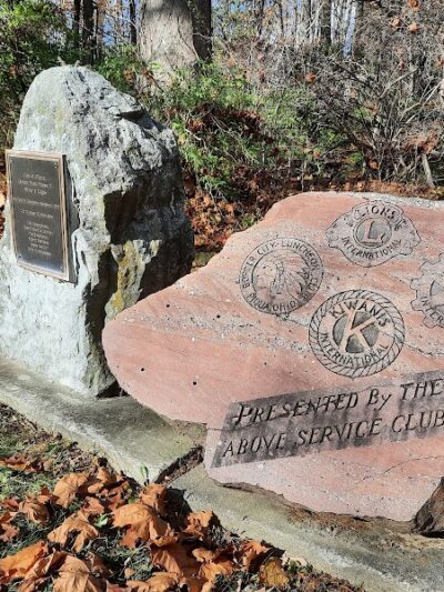 Roadside dog park - Piqua, OH