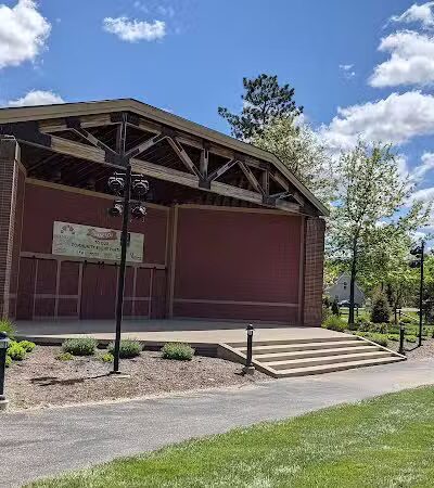 Village Green Park - Powell, OH