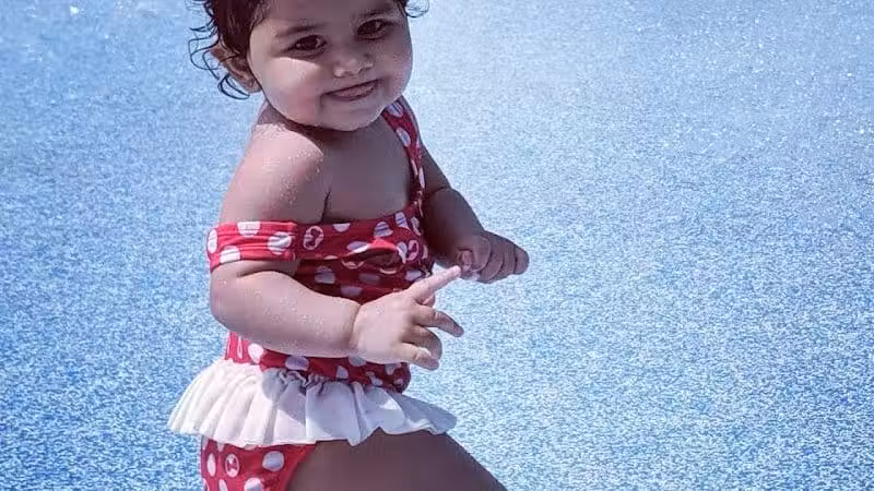 Village Green Park - Powell, OH