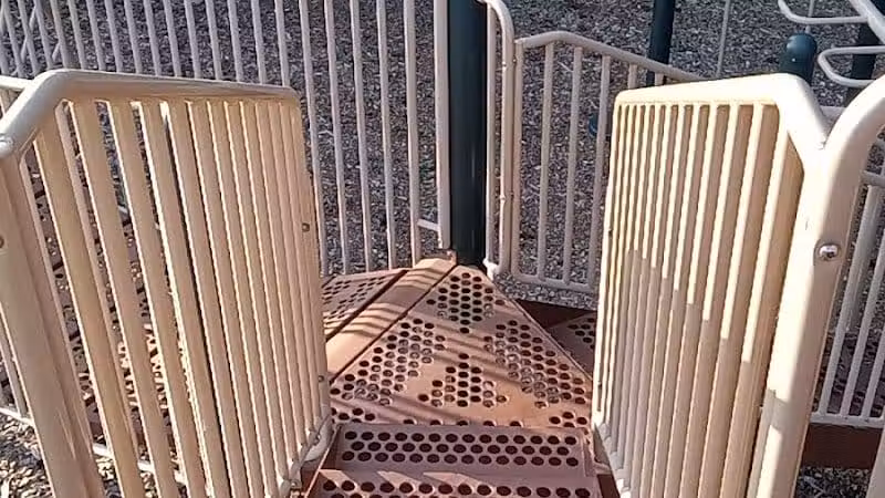 Woodbridge Green Park - Powell, OH