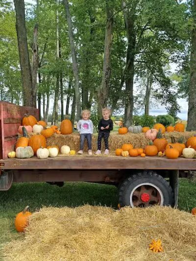 LEHNER'S PUMPKIN FARM - Radnor, OH