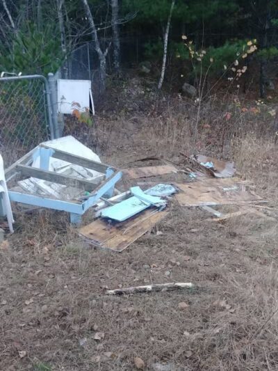 Riverside Bark Dog Park - Raymond, NH