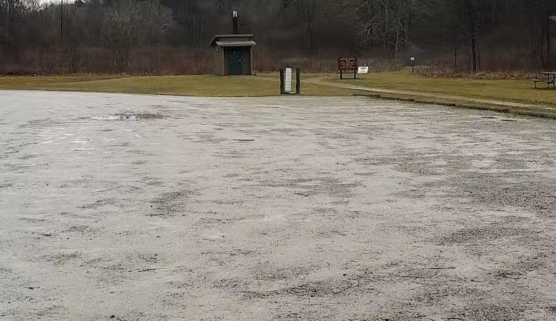 Creekside Meadows Pet Trail - Rockbridge, OH