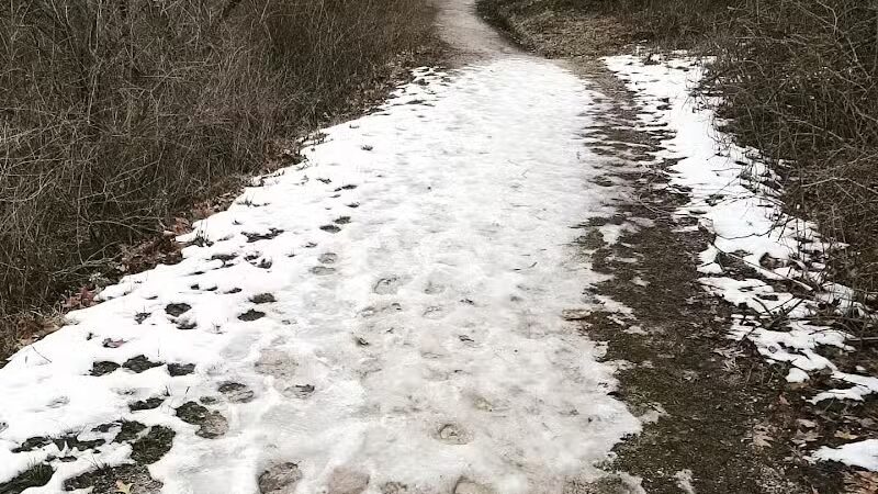 Island View Park Parking Lot - Rossford, OH