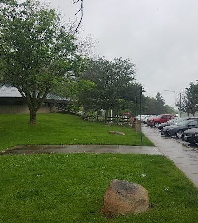 Rest Stop w/ Dog Walking sleep - Salesville, OH