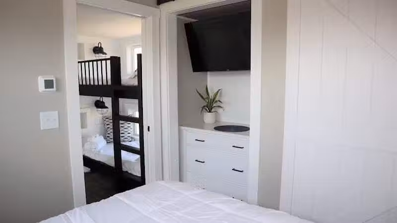Bayfront Resort at Cross View - Sandusky, OH