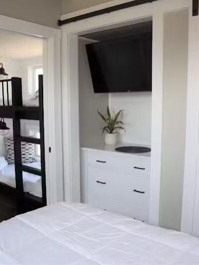 Bayfront Resort at Cross View - Sandusky, OH