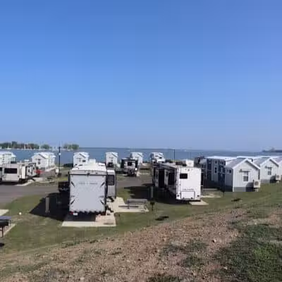 Bayfront Resort at Cross View - Sandusky, OH