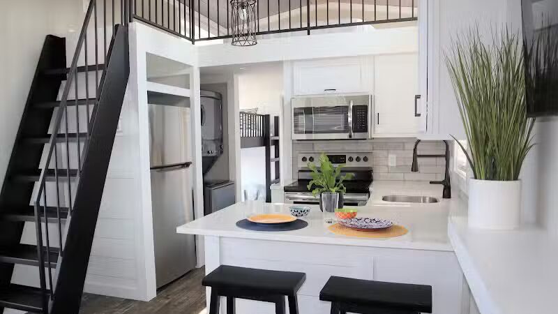 Bayfront Resort at Cross View - Sandusky, OH