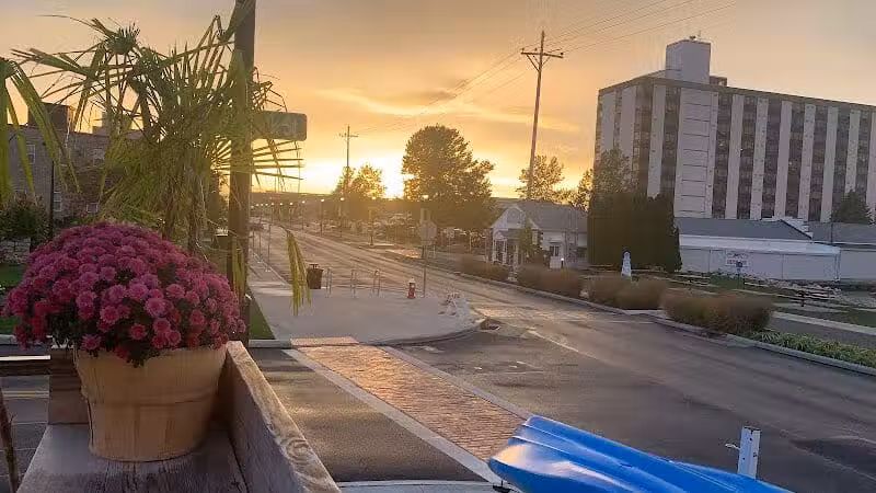 Paddle Bar - Sandusky, OH
