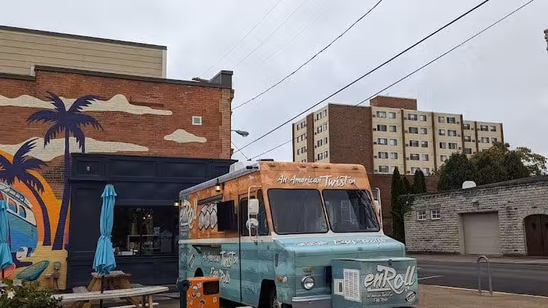 Paddle Bar - Sandusky, OH
