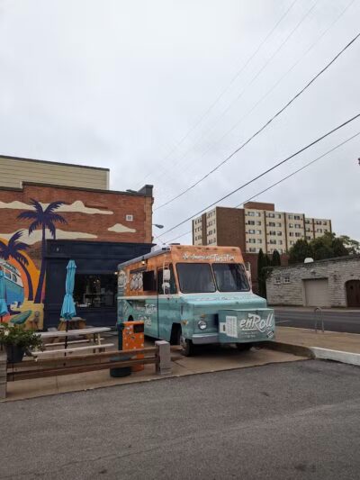 Paddle Bar - Sandusky, OH