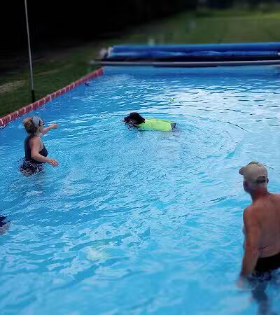 Dawg Gone It - Seville, OH