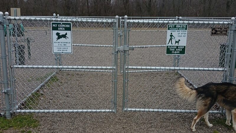 Sheffield Lake Dog Park Runner - Sheffield Lake, OH