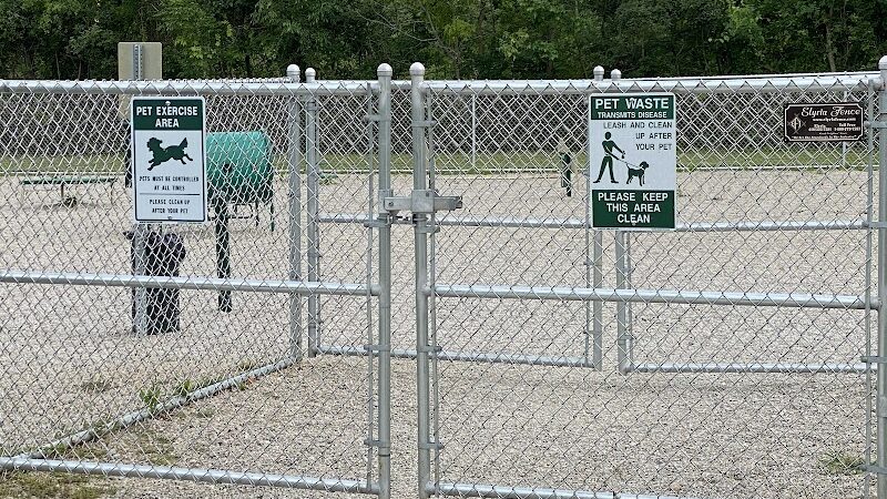Sheffield Lake Dog Park Runner - Sheffield Lake, OH