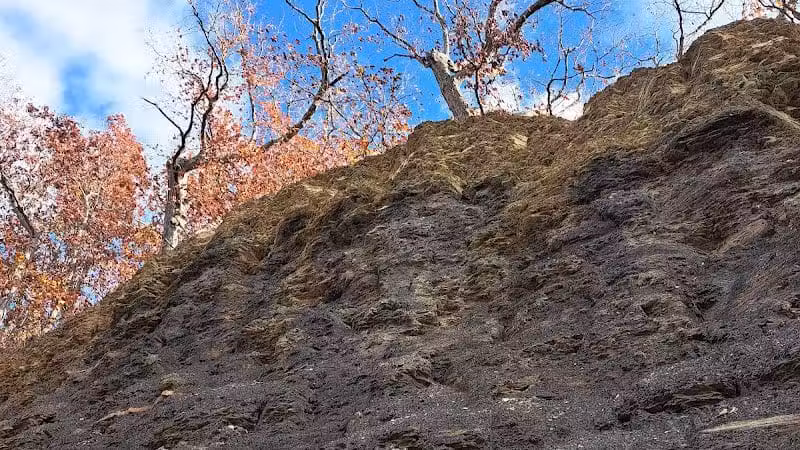 Hogback Trails Parking Area and Trailhead - Sunbury, OH
