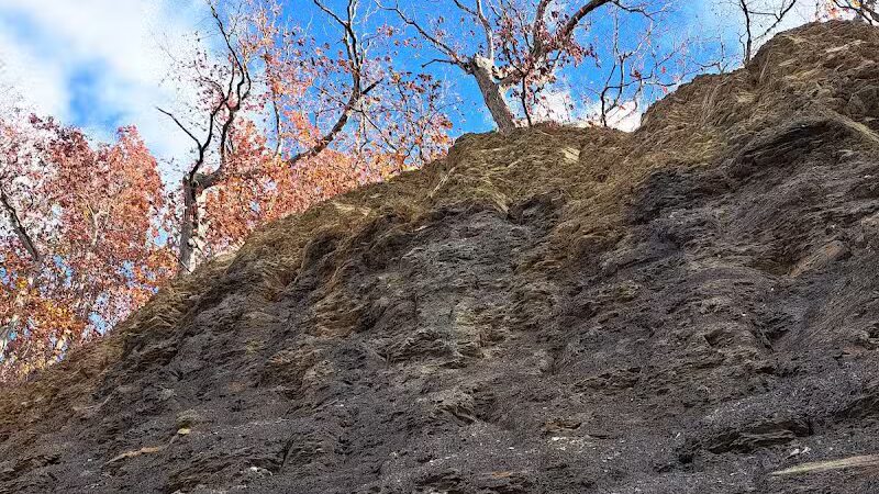 Hogback Trails Parking Area and Trailhead - Sunbury, OH