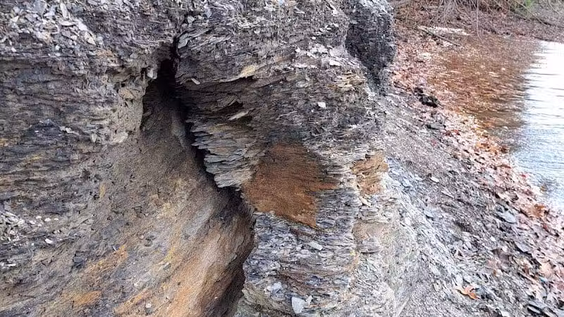 Hogback Trails Parking Area and Trailhead - Sunbury, OH