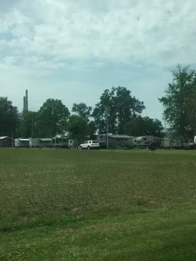 Let's Dock Campground - Syracuse, OH