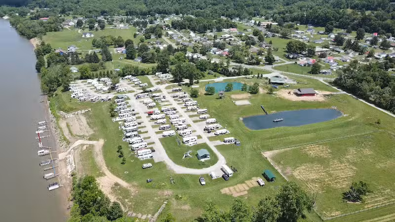 Let's Dock Campground - Syracuse, OH