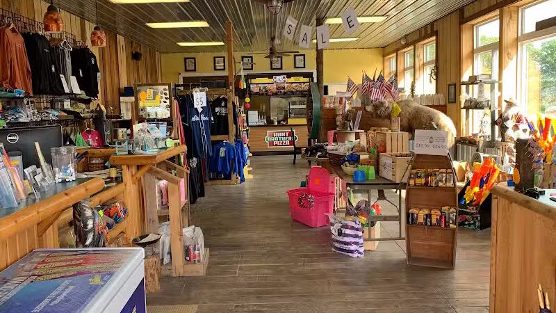 Thompson / Grand River Valley KOA Holiday - Thompson, OH