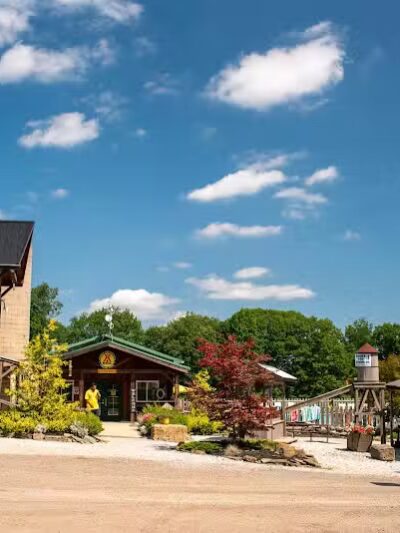 Thompson / Grand River Valley KOA Holiday - Thompson, OH