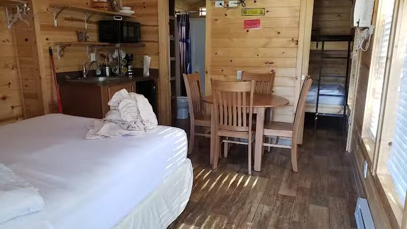 Thompson / Grand River Valley KOA Holiday - Thompson, OH