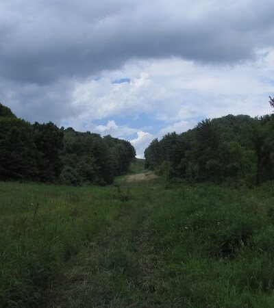 Tappan Dam Trailhead (Buckeye Trail) - Uhrichsville, OH