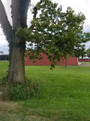 Farm Life Kennels LLC - Utica, OH