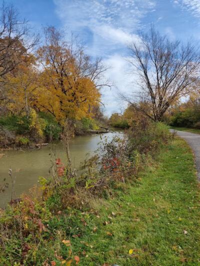 Ohio to Erie Trail, Canal Road Access - Valley View, OH