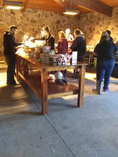 Valley View Woods Park - Valley View, OH