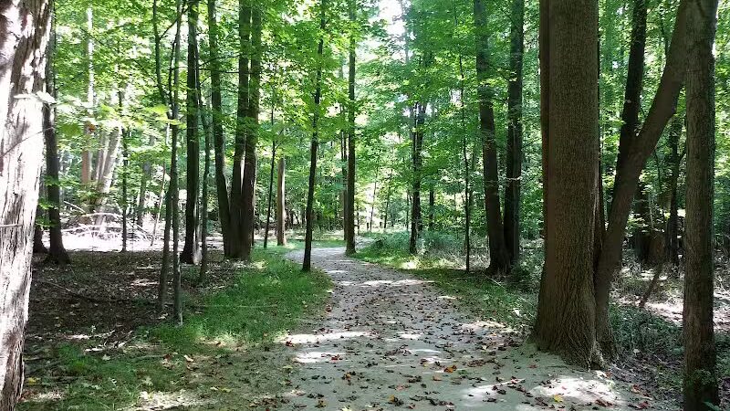Valley View Woods Park - Valley View, OH