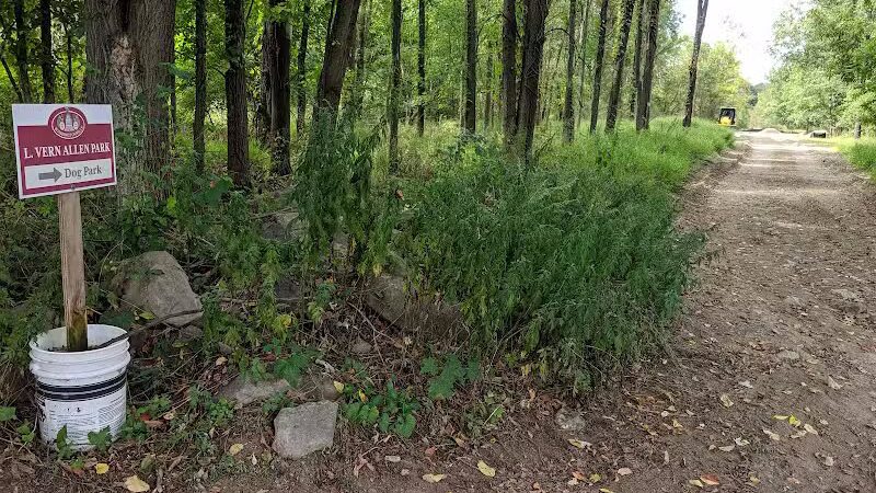 Woofingtonville Dog Park - Washingtonville, NY